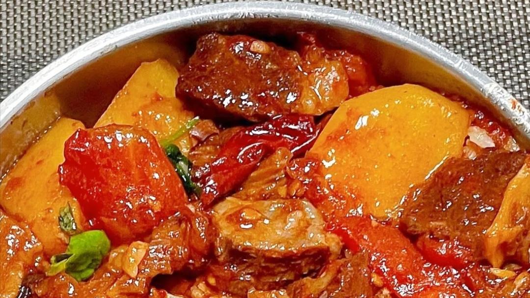「番茄炖牛腩」入口即化的终极诱惑！连汤汁都能拌三碗饭