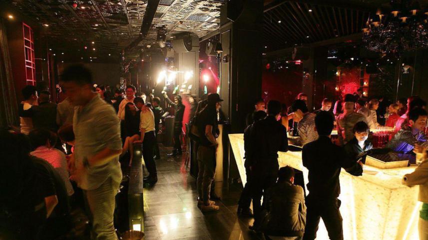 KTV，9年倒闭7万家？本来是件很悲伤的事，评论区却能笑死人