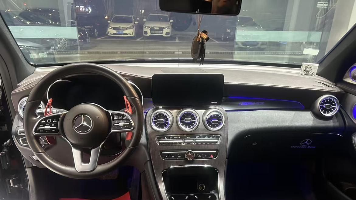2020款奔驰GLC260，20万出头体验四驱豪华SUV，它香吗？