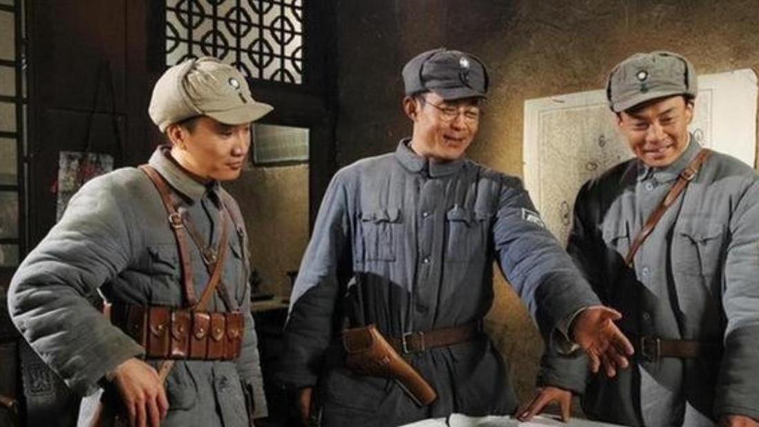 黄维告诉陈赓学生：我和你校长是同学，我一生有两不服，两个不骂