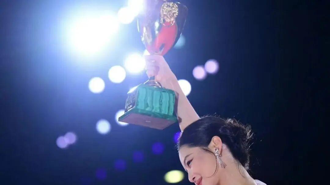 GLOBAL AS|辛芷蕾与梁婷和解：娱乐圈恩怨情仇的“大结局”