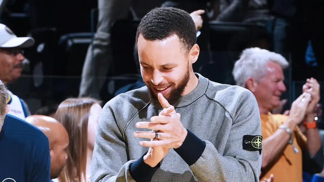 巴特勒11+6+2，库明加13+2，库里缺阵，勇士75-95落后热火