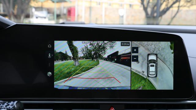 家轿市场“杀疯了“！伊兰特6.58万起，颜值高配置足，竞争日产轩逸