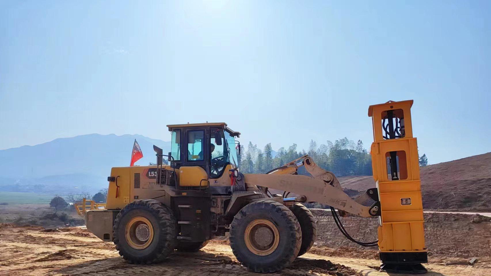 高速液压强夯机：现代化施工核心装备