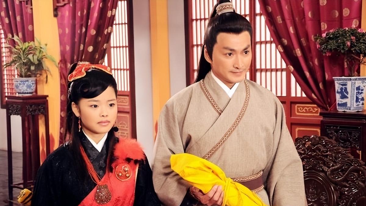 从童星魔咒到实力派认证，王莎莎用二十年完成演技派的成人礼