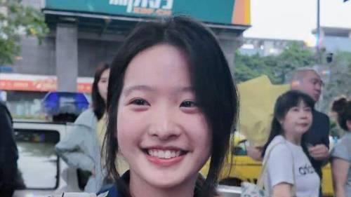 染红发的高考“小林依晨”