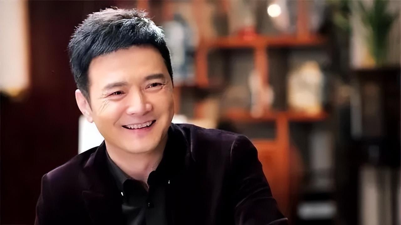吴玉华的中年突围，从离婚女星到画室女王的破茧人生