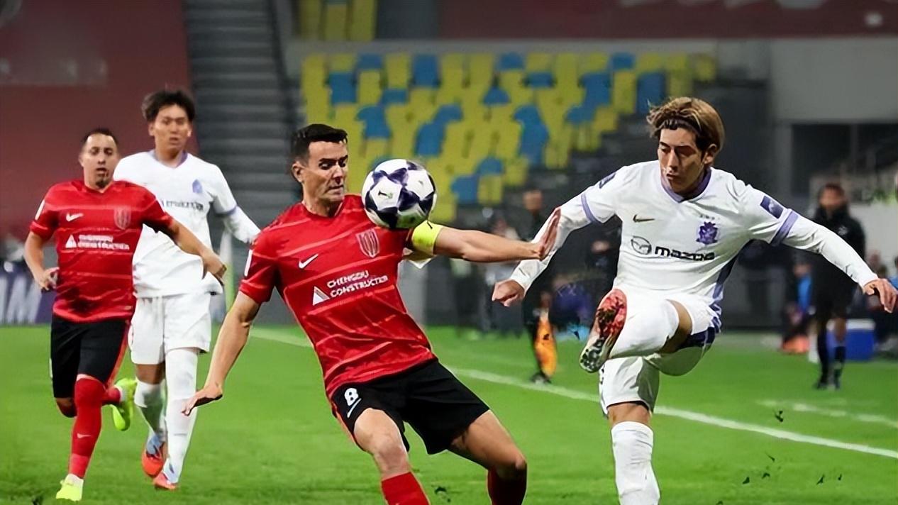 5选2！成都蓉城新帅即将浮出水面，全是外籍教练，曾经考虑过郑智