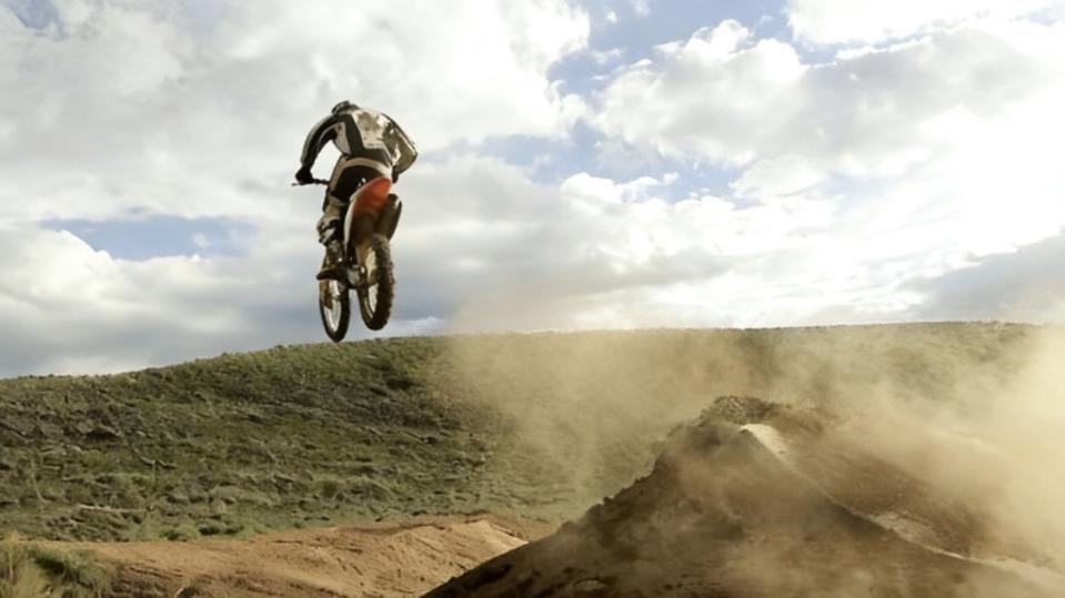 负债者必看！芒格29岁输光一切，靠“慢慢熬”实现负债翻盘：真正的高手都懂这3个减法