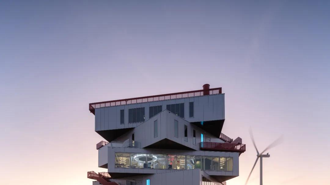MVRDV“拧魔方”，风车驱动的可持续灯塔