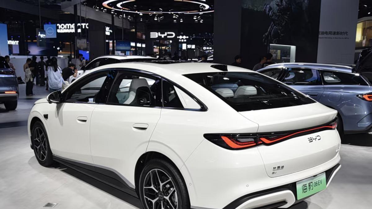 比亚迪海豹 06EV 即将上市，真有那么香？是否值得购买呢？