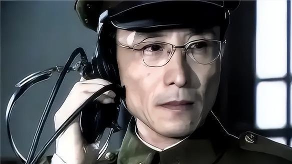 他因一张字条暴露身份，军统要人，司令说：我把人给你送去！