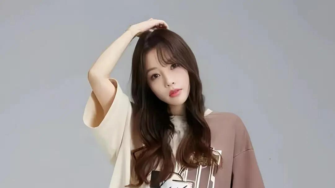 李小璐当年的婚纱照好美啊，贾乃亮真青涩，可惜了