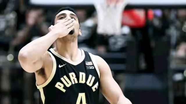 NCAA疯狂三月甜蜜16强已定半数，三场下克上，东3西2皆中招！
