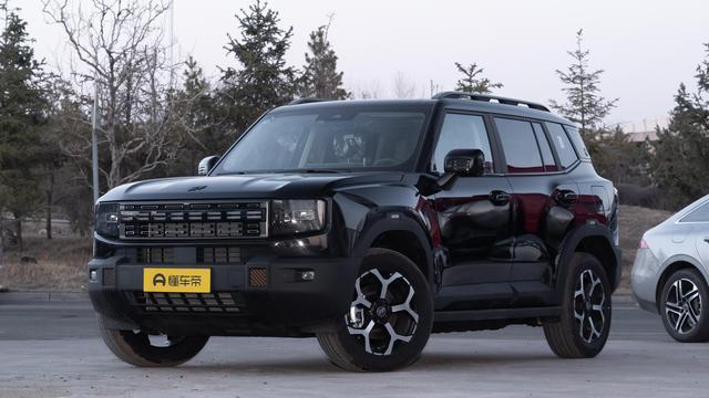 技术下放的“卷王“？10万级的“30万体验“硬派越野车来了