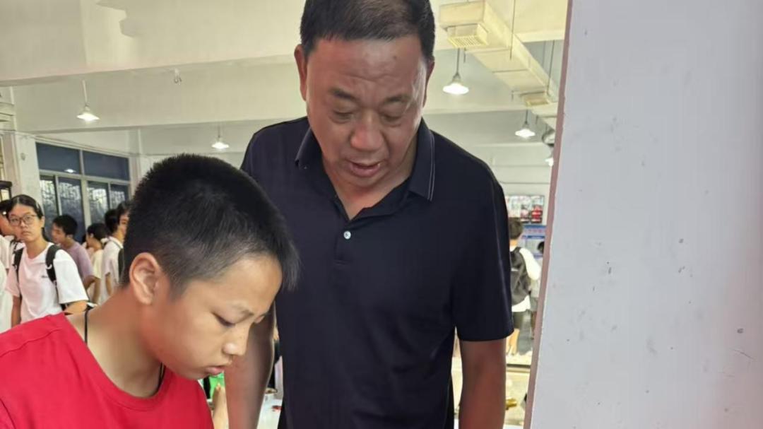 衡阳市田家炳实验中学: 一碗暖心汤  满溢田中情