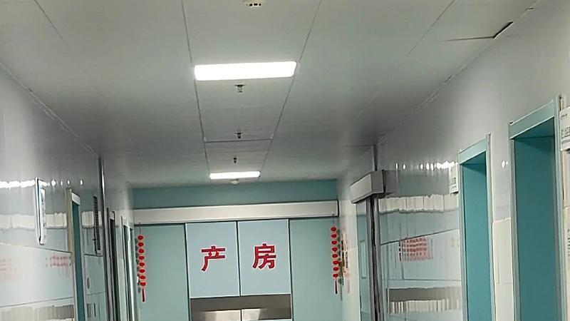 同住一个屋檐下，婆婆态度冰火两重天