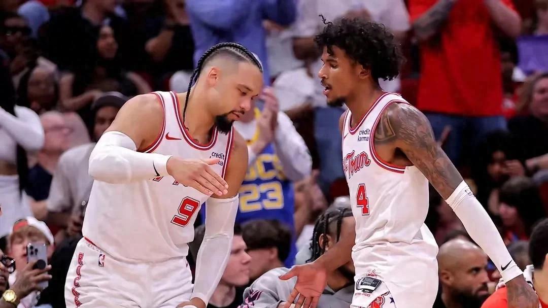 火箭队季后赛领先时还能打，如落后就真没有了