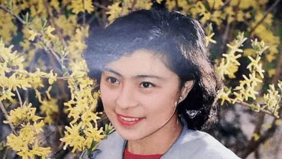中国影史第一个穿泳装的女演员，当年征服无数观众，如今却被吐槽