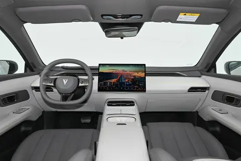 深蓝L06 预售13.99万起，解锁均衡纯电出行体验~15万级纯电新选项