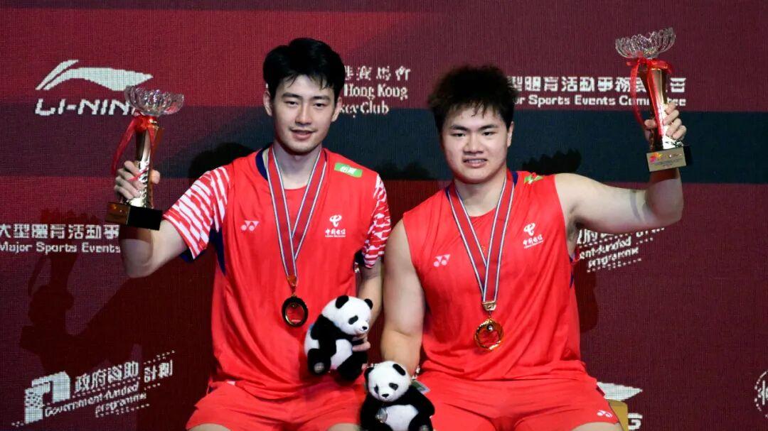 李诗沣首夺香港赛冠军 国羽 11 年后红磡体育馆五金全包