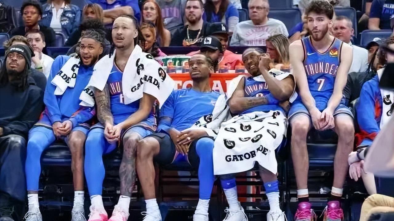 帕金斯对比新老雷霆，直言旧三少不懂牺牲精神，杜兰特反驳后秒删