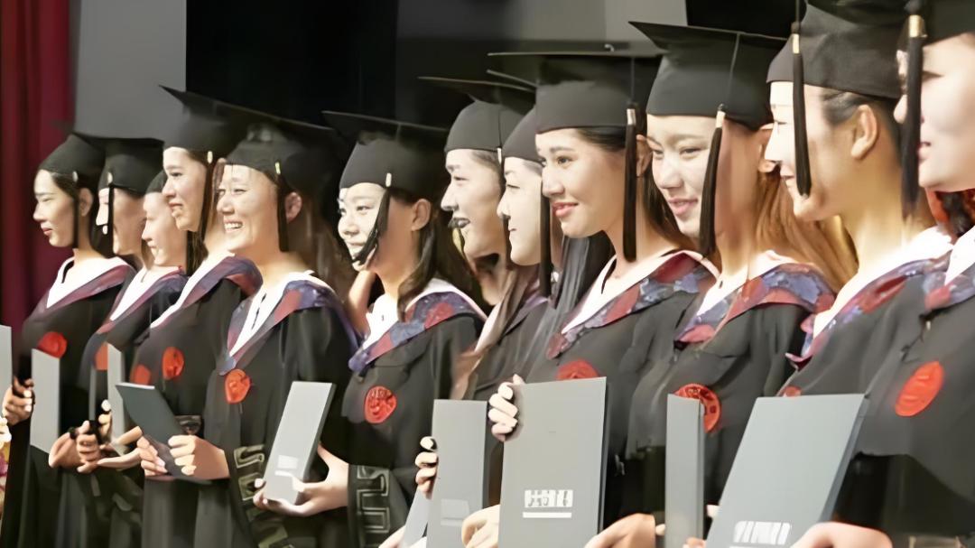 本科招生女生占比63%？大学里为何 “阴盛阳衰”
