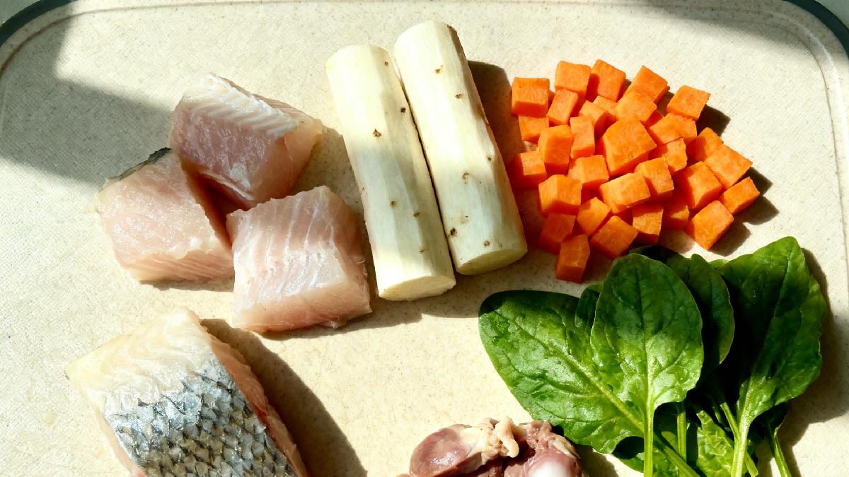 自制猫饭怎么做如何自制猫饭？看自制猫饭配方教程和自制猫饭食谱