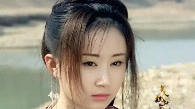 舒畅：15岁爆红，34岁消失，如今转战短剧，她的人生太诡异！