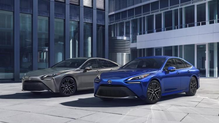 丰田氢能源车Mirai发布，价格感人