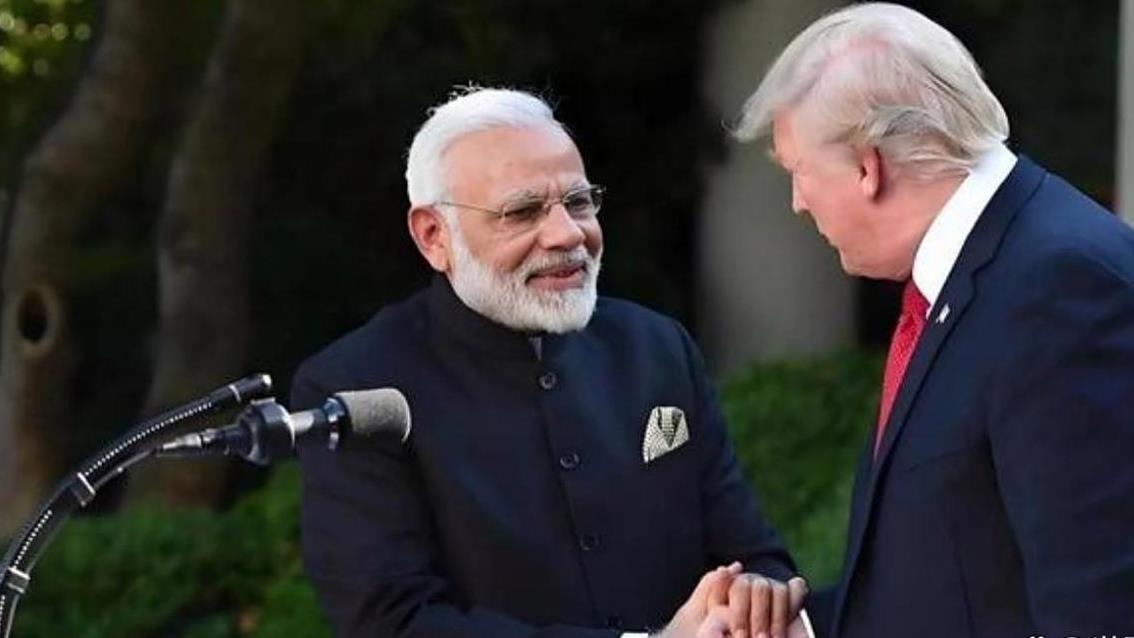 莫迪刚准备访华，特朗普就送中方一句话，他想动真格又怕输得惨