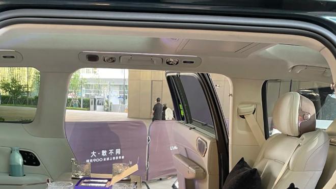 新能源大型SUV销量再传捷报：解析领克900持续热销的背后逻辑