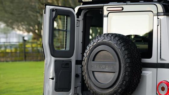 英力士汽车北京中心开业，深耕中国高端越野市场