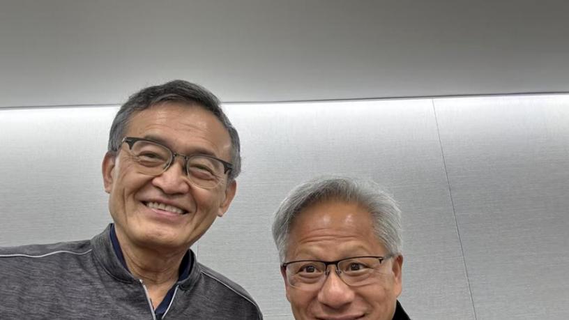 英伟达 50 亿美元押注英特尔！双方结盟将在 PC / AI 芯片深度合作