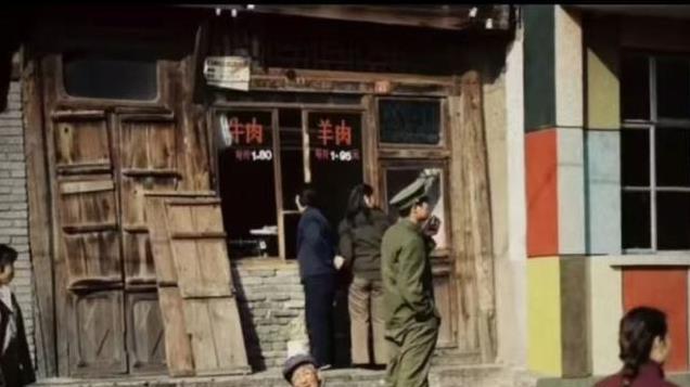 父母去世后的第一个春节，小心翼翼回娘家过年，弟弟态度出人意料