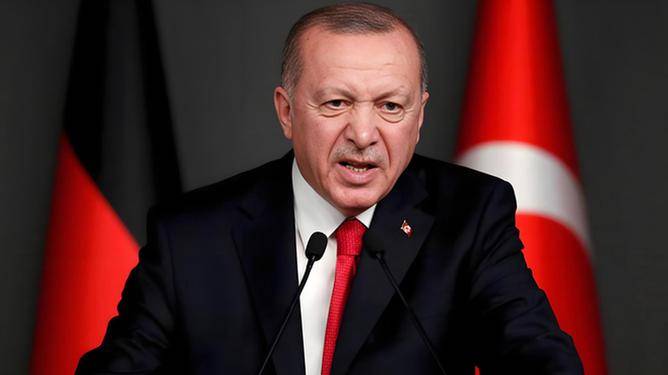 弃S400换F35！土耳其背刺俄罗斯，藏着三重务实算计