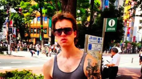 ​好莱坞富二代灭门分尸，却在狱中自我了断。