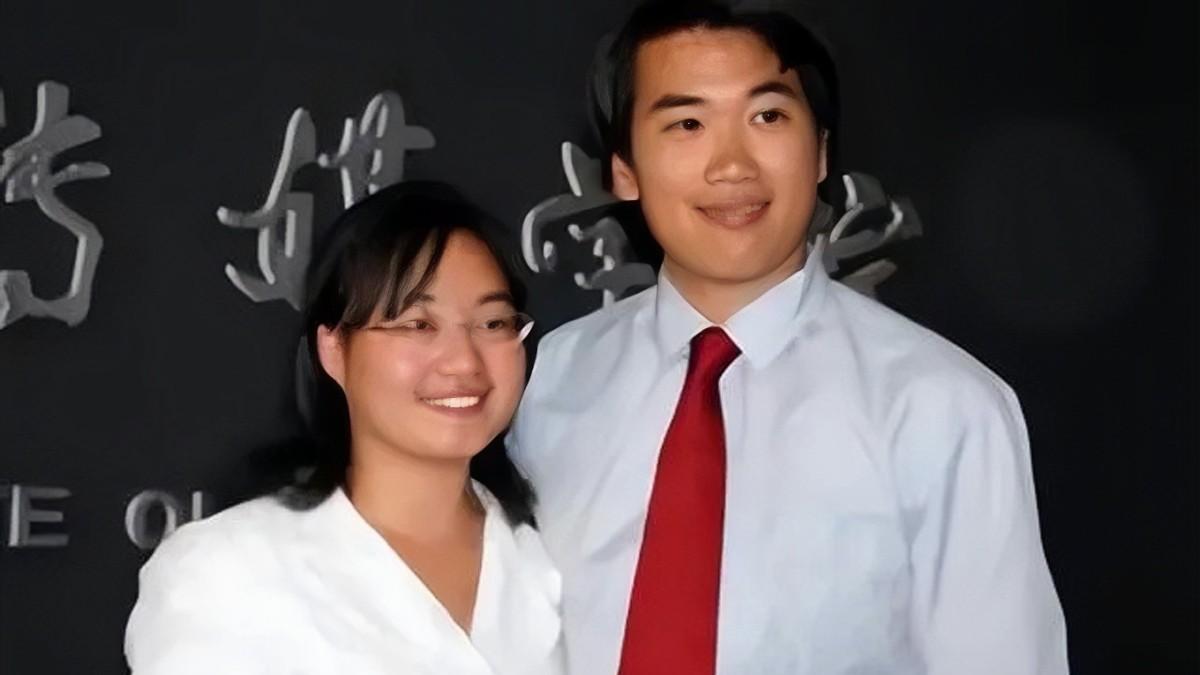 从喂猪少女到美国导演：被张艺谋劝退的"谋女郎"逆袭记