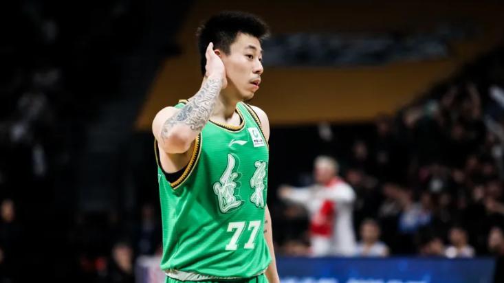 张镇麟或交易，下家3选1，广厦夺冠奖金曝光，徐杰被曝脚踏双船