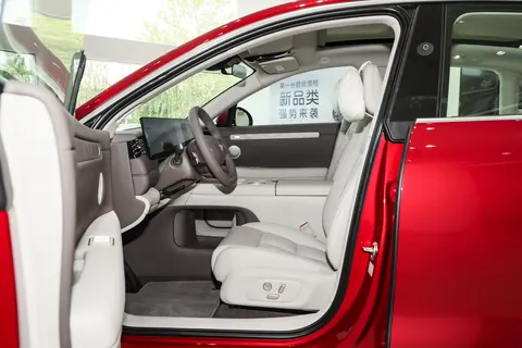 智己 LS6 2026 款增程 52 Pro 深度体验：家用增程 SUV 的均衡之选