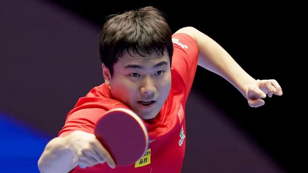 3比4！被梁靖崑绝杀！20岁林诗栋状态起伏，打内战能力需要提升