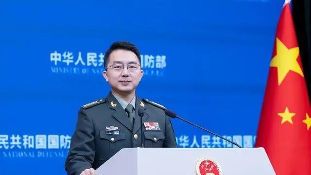 日本扬言“击沉福建舰”？国防部八字回应显智慧