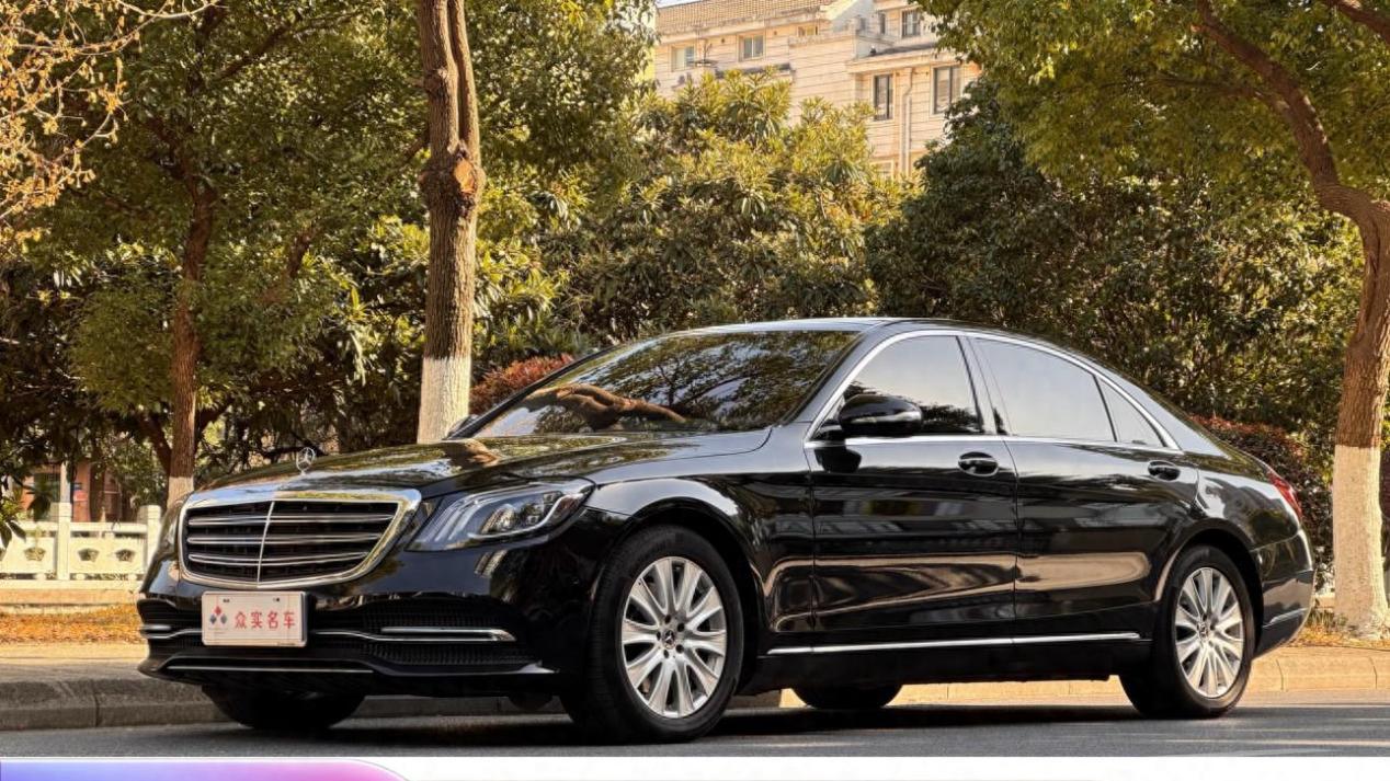 准新特斯拉Model Y后驱版，8千公里一手车，科技出行新选择！