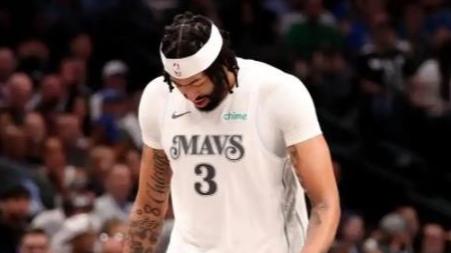 67分+18篮板！20年后、又一耻辱纪录诞生，浓眉心都凉了！