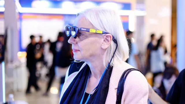 环球网：2025全球智慧教育大会，网龙以AI赋能“3E教育”新范式