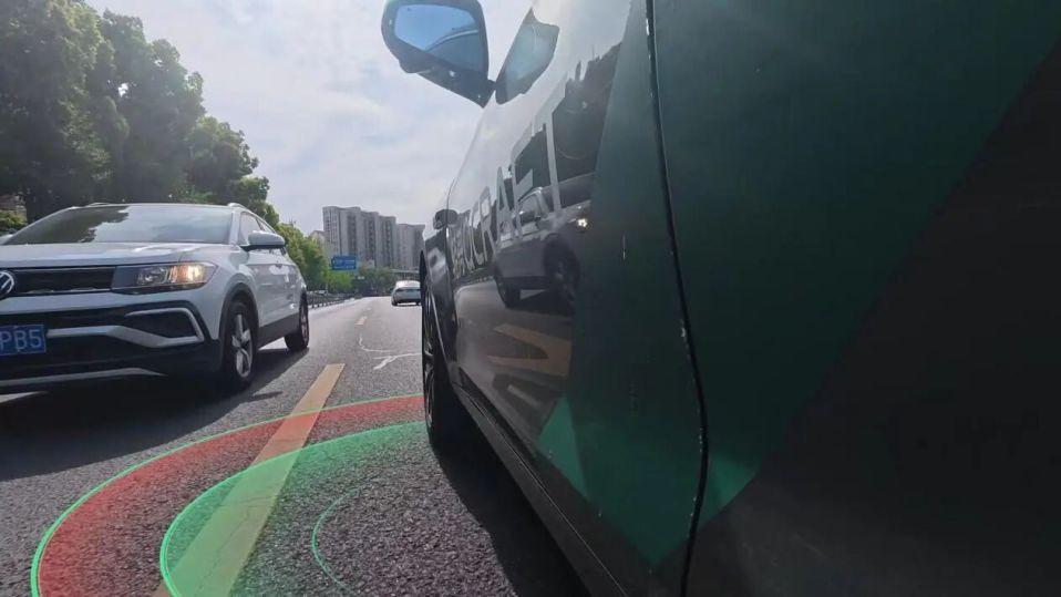 来到聚光灯下的「轻舟智航」