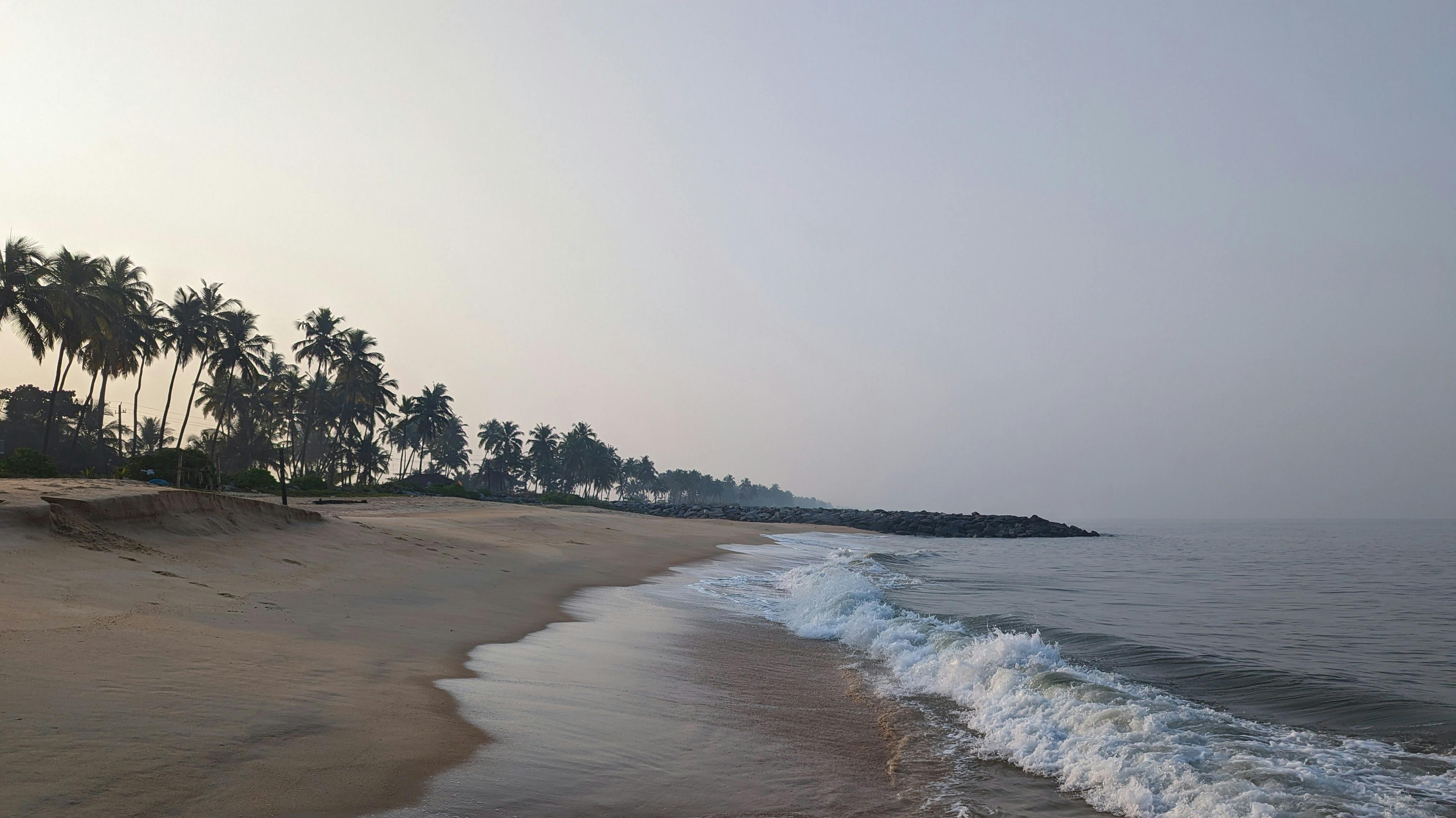 人到中年最难的自律：静坐常思己过，闲谈莫论人非