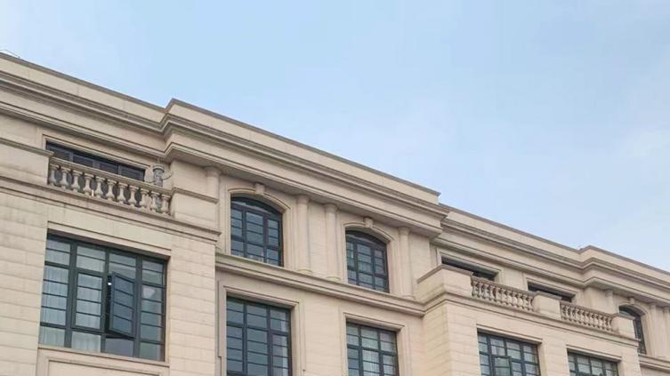 重塑自然之美，徐州方华时代美容医院修复双眼皮的匠心之道