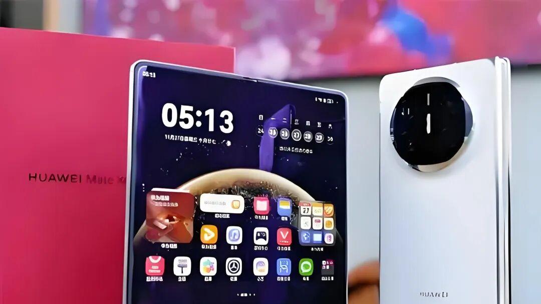 华为MateX7曝光：麒麟 9030、排期暂定 11 月