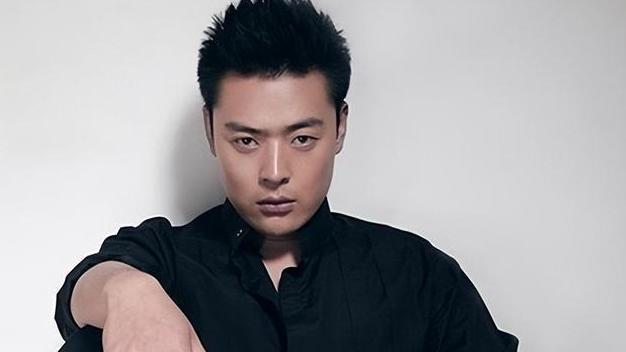 张桐消失：娱乐圈令人痛心的悲哀